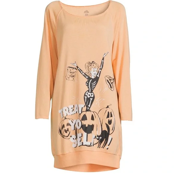 Halloween Sassy Skeleton Lady Shirt Light Sweatshirt & Socks Set Ladies L 12-14 - Picture 3 of 12